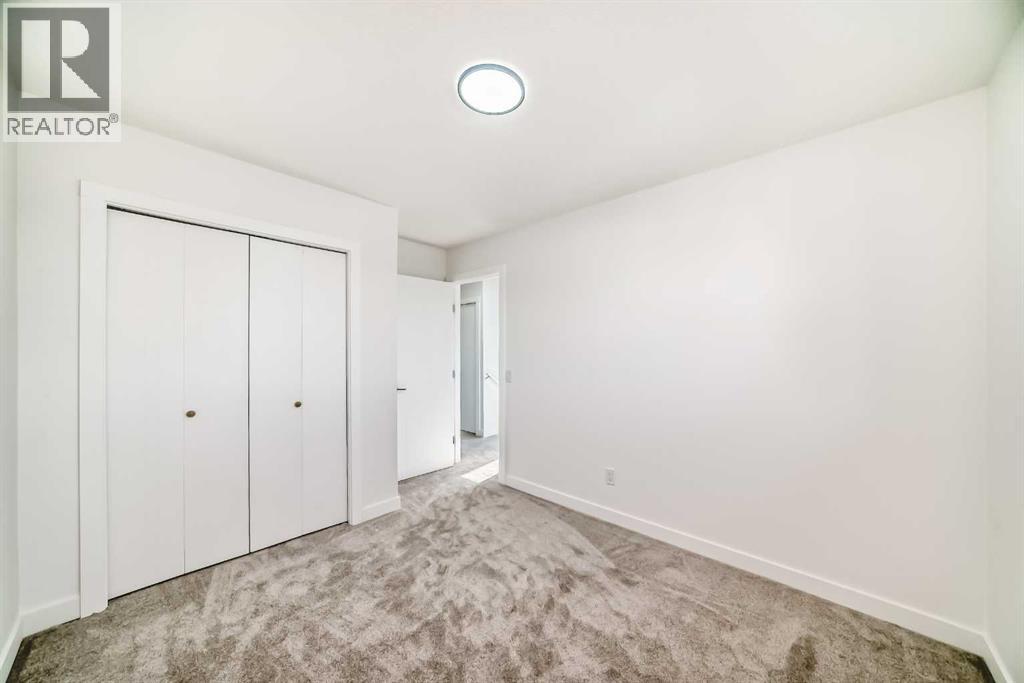 181 Martinglen Way Ne, Calgary, Alberta  T3J 3L1 - Photo 19 - A2250279