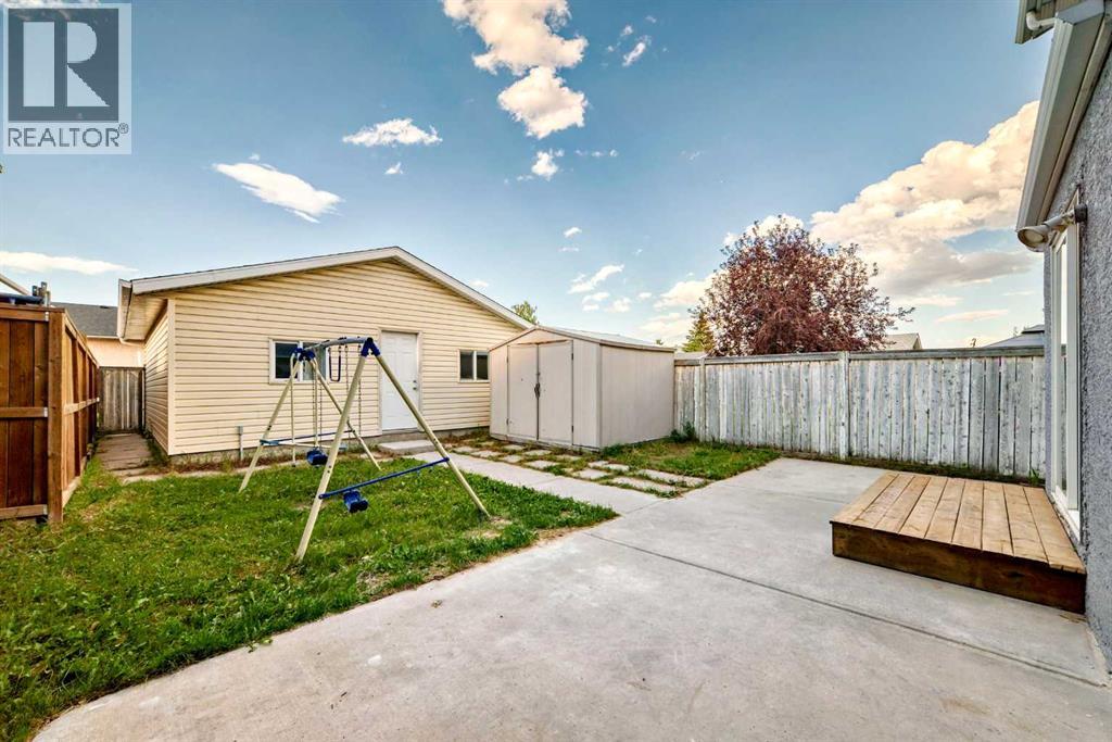 181 Martinglen Way Ne, Calgary, Alberta  T3J 3L1 - Photo 43 - A2250279