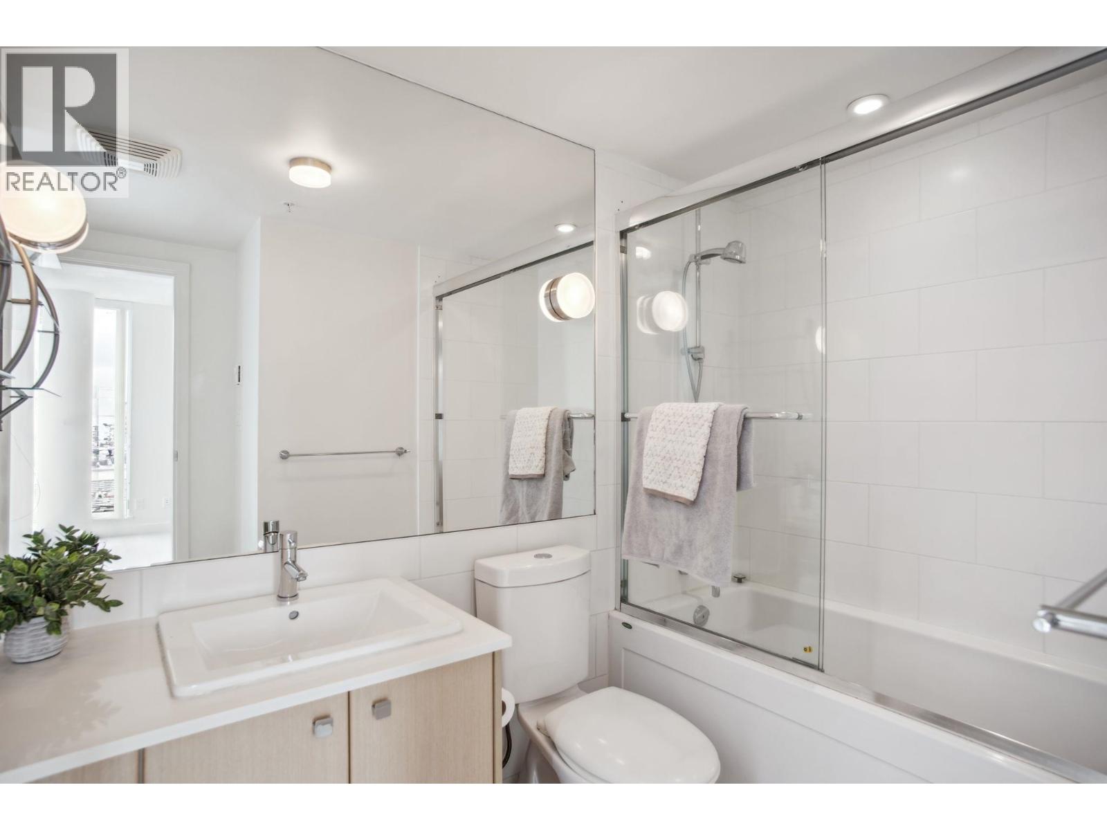 306 7080 No. 3 Road, Richmond, British Columbia  V6Y 0B5 - Photo 18 - R3051591