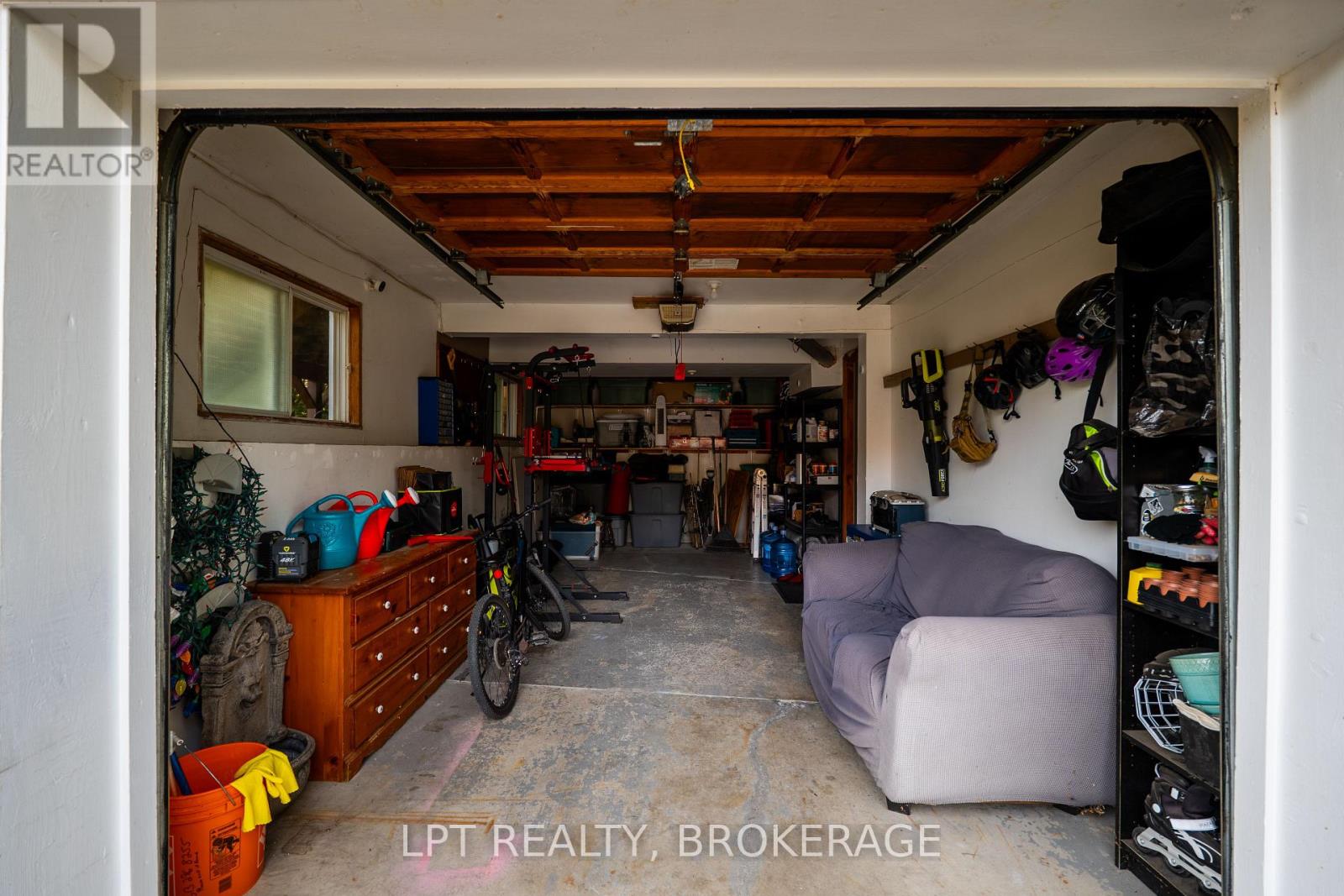 697 Macdonald Drive, Gananoque, Ontario  K7G 3C4 - Photo 47 - X12472432