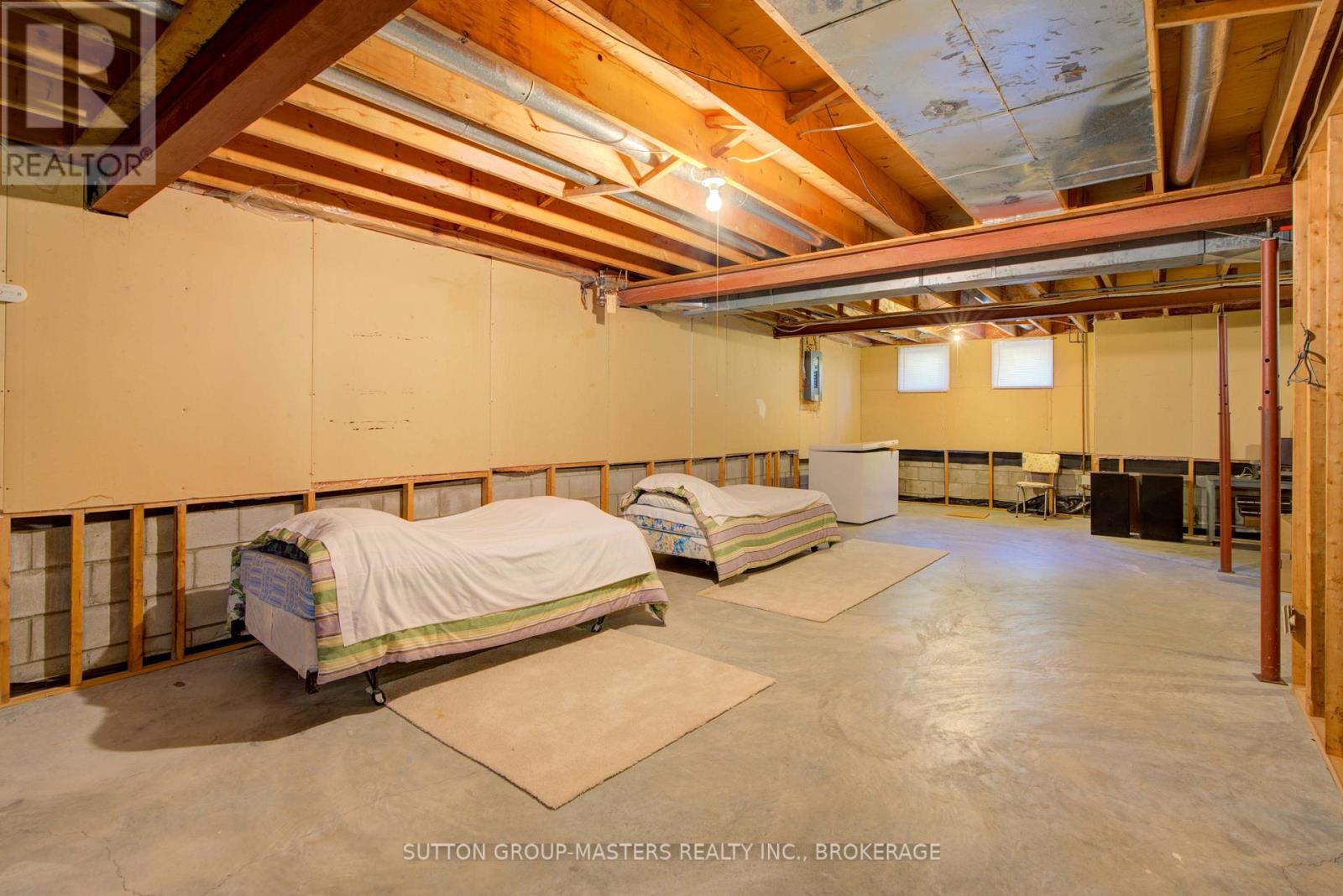778 Davis Drive, Kingston (East Gardiners Rd), Ontario  K7M 8E7 - Photo 33 - X12472538