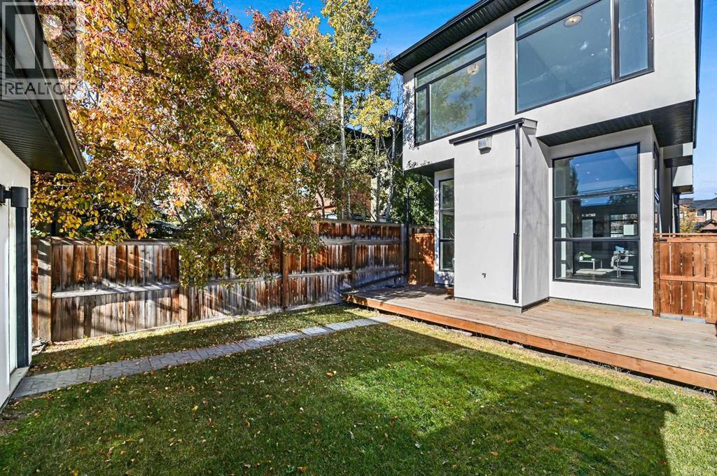 2115 Bowness Road Nw, Calgary, Alberta  T2N 3L2 - Photo 43 - A2265031