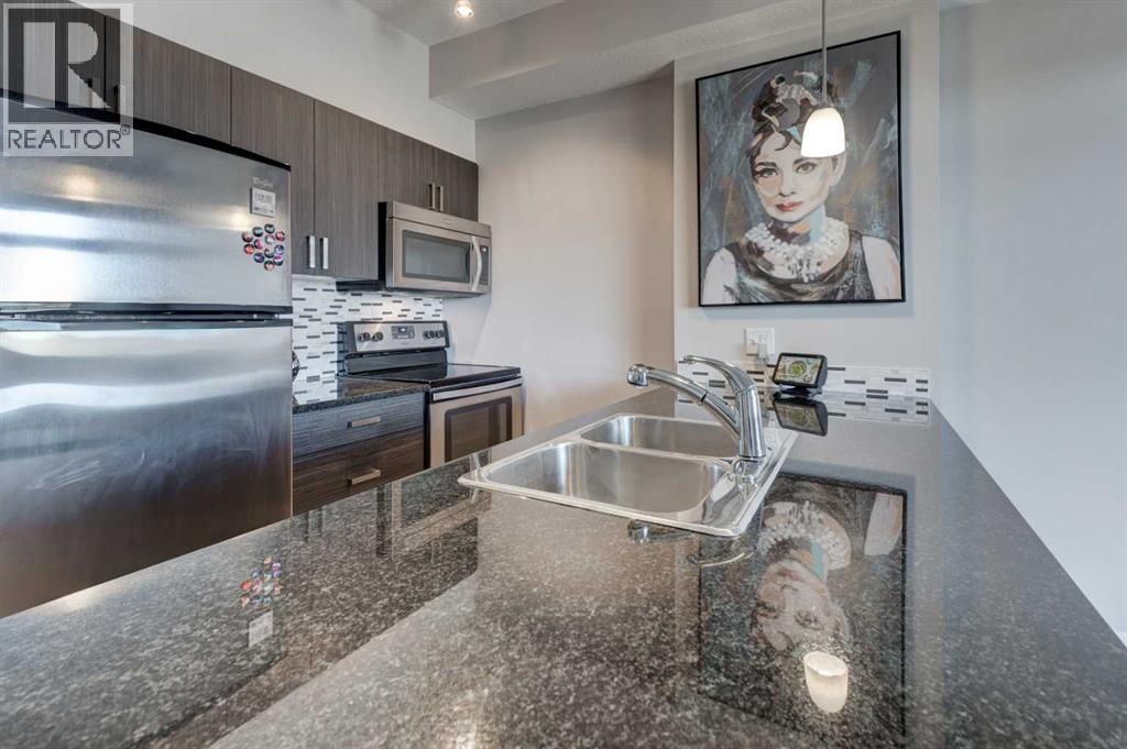 401, 117 Copperpond Common Se, Calgary, Alberta  T2Z 5E2 - Photo 10 - A2265117