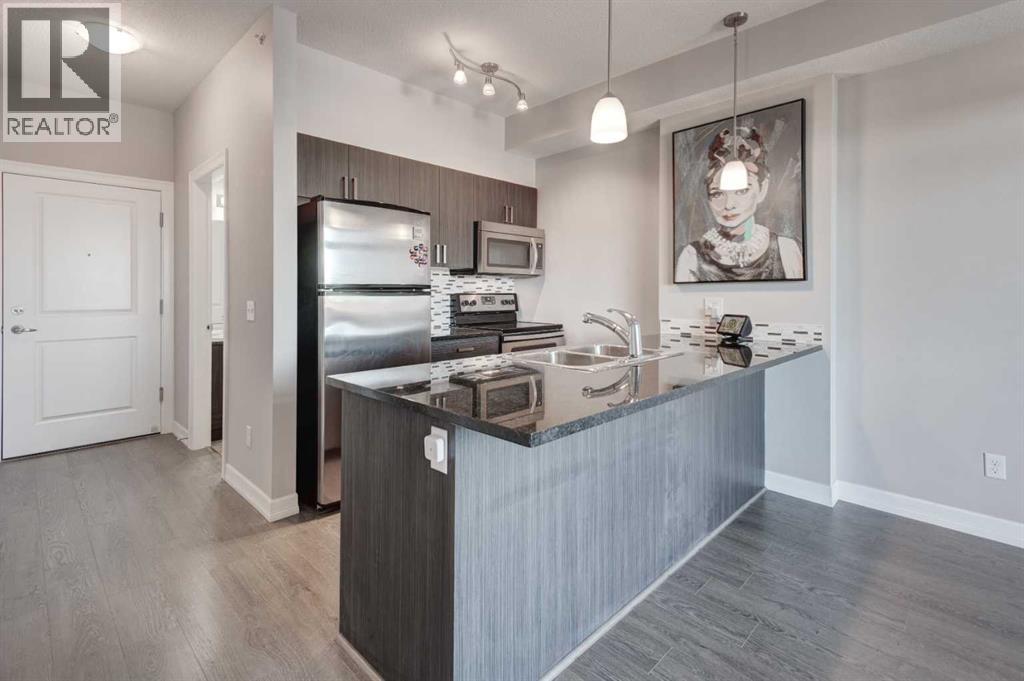 401, 117 Copperpond Common Se, Calgary, Alberta  T2Z 5E2 - Photo 8 - A2265117