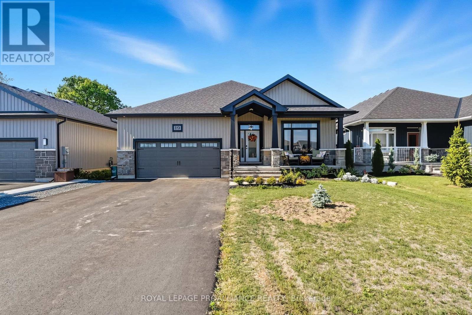 19 AMBROSIA TERRACE, Quinte West, Ontario