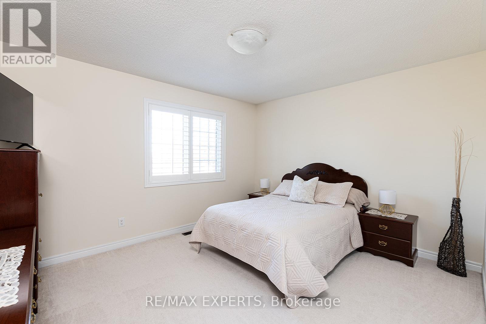 34 Laurentide Crescent, Brampton (Vales Of Castlemore North), Ontario  L6P 1Y4 - Photo 30 - W12471862