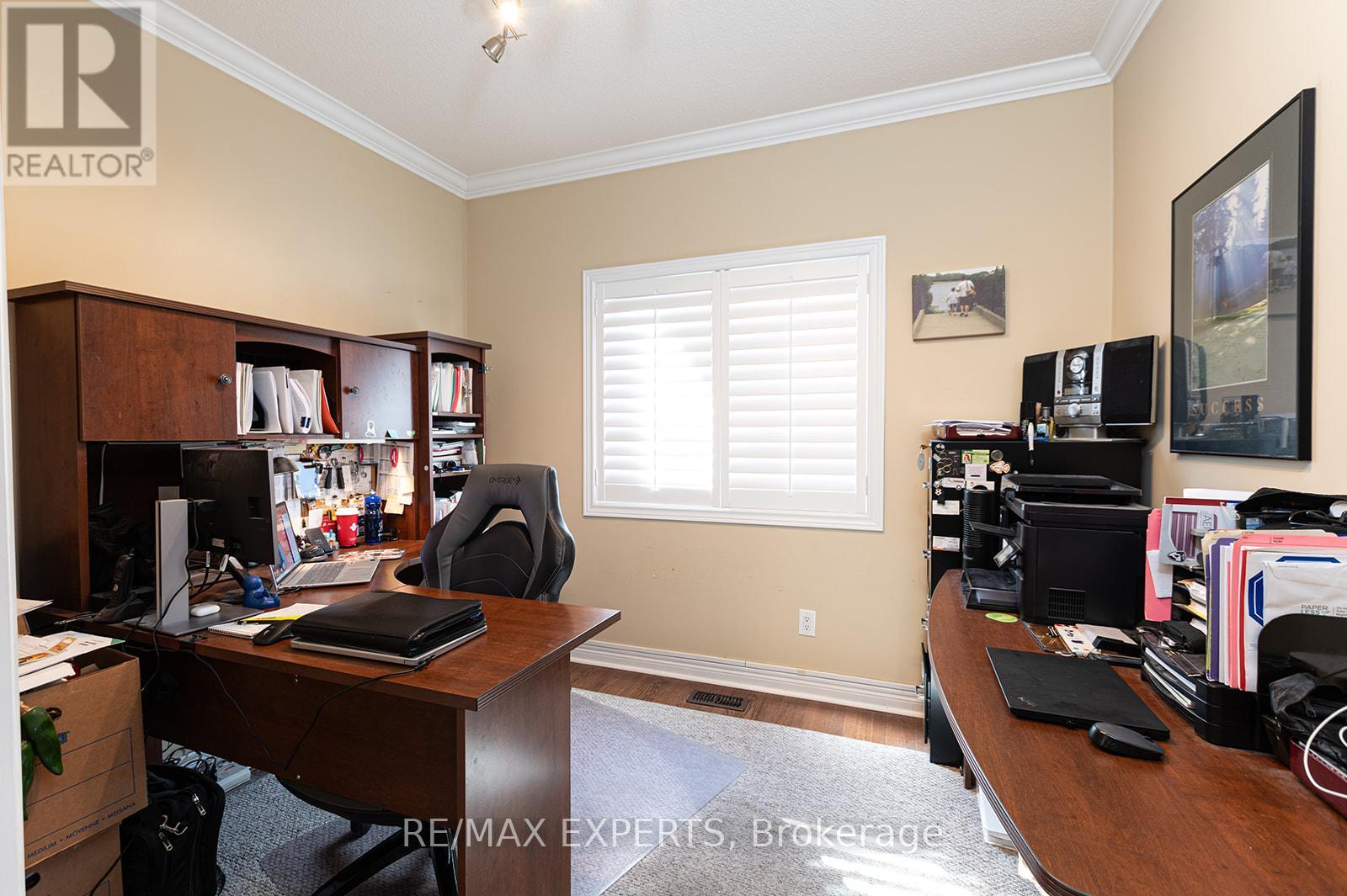 34 Laurentide Crescent, Brampton (Vales Of Castlemore North), Ontario  L6P 1Y4 - Photo 11 - W12471862