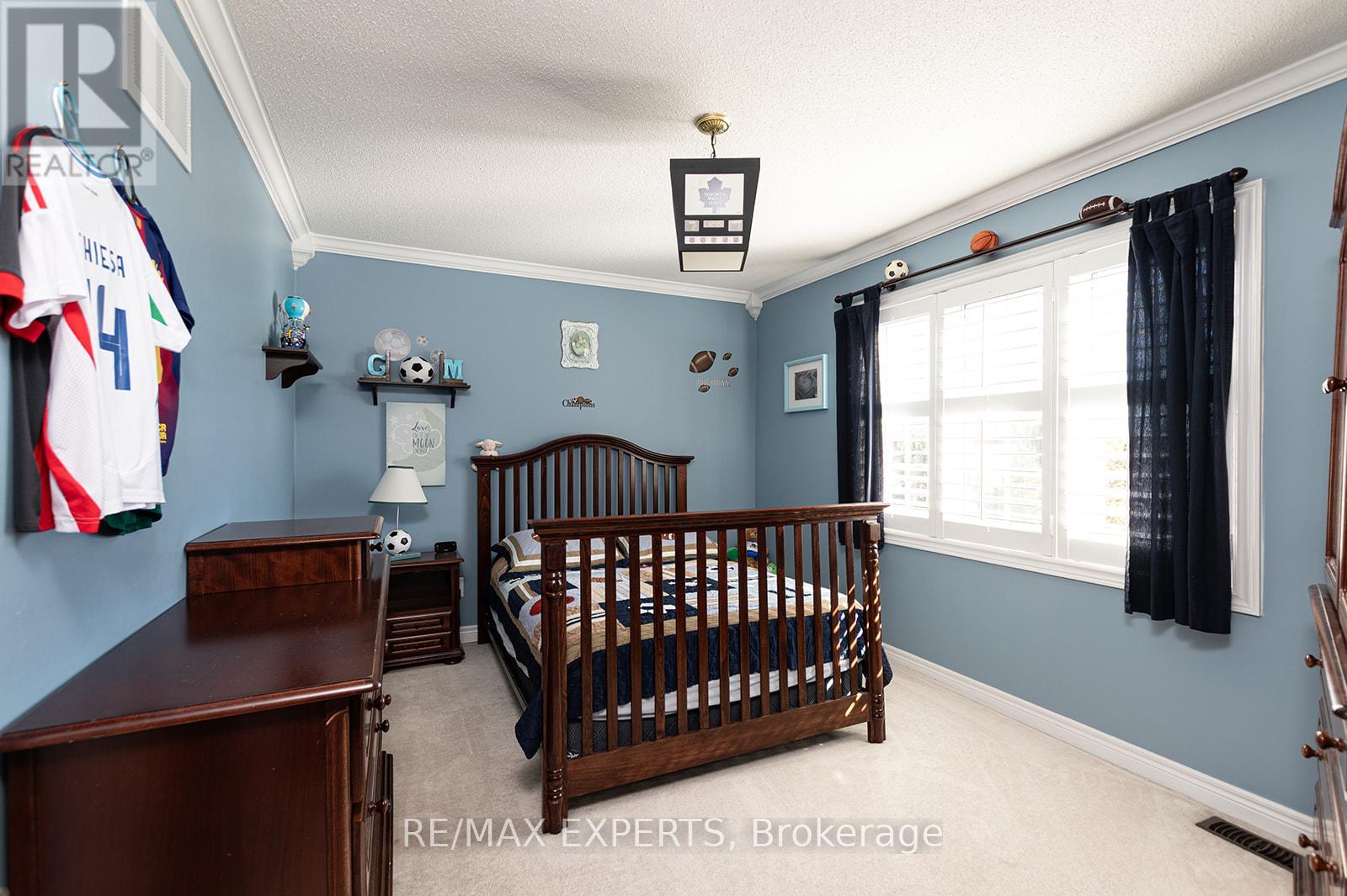 34 Laurentide Crescent, Brampton (Vales Of Castlemore North), Ontario  L6P 1Y4 - Photo 28 - W12471862