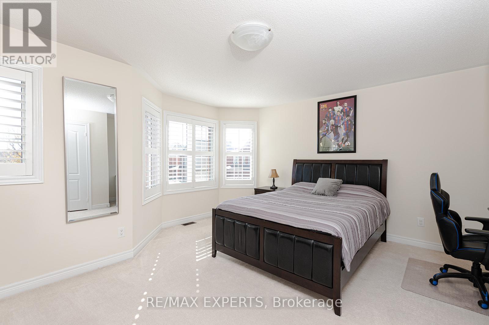 34 Laurentide Crescent, Brampton (Vales Of Castlemore North), Ontario  L6P 1Y4 - Photo 25 - W12471862