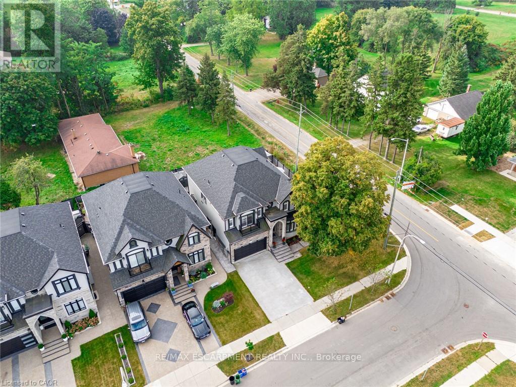 4 Lockman Drive, Hamilton, Ontario  L9K 0C1 - Photo 48 - X12385681