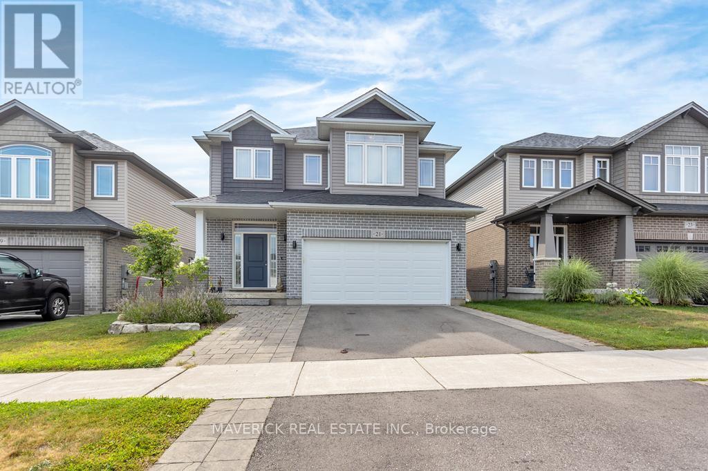 21 CHAMBERLAIN AVENUE, Ingersoll, Ontario