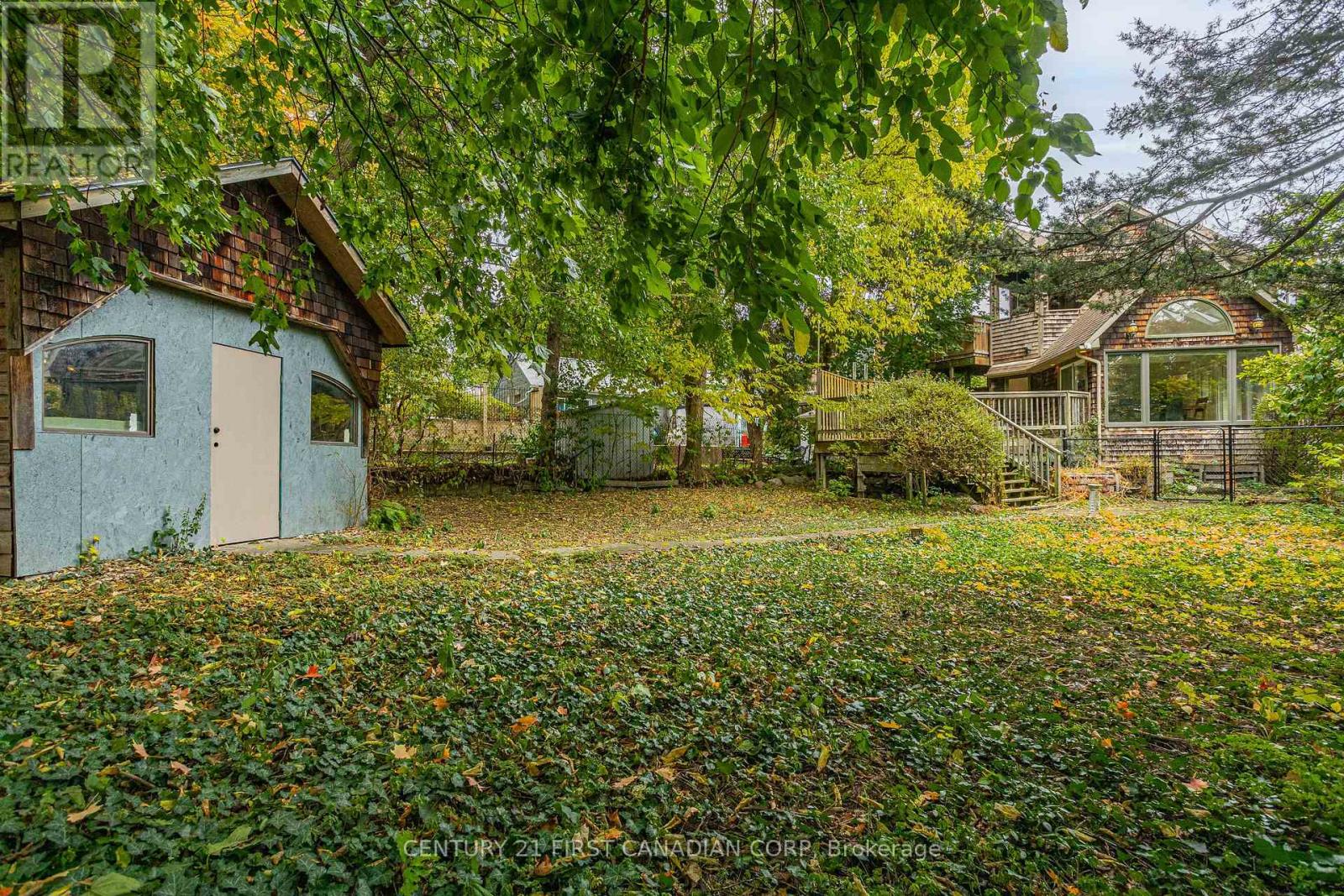 16 Woodward Avenue, London North, Ontario  N6H 2G7 - Photo 48 - X12472451