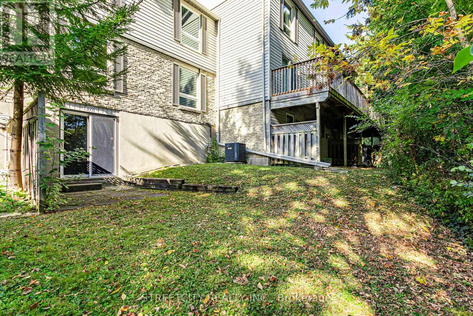 35 - 359 Evergalde Crescent N, London North, Ontario  N6H 4M8 - Photo 33 - X12472484
