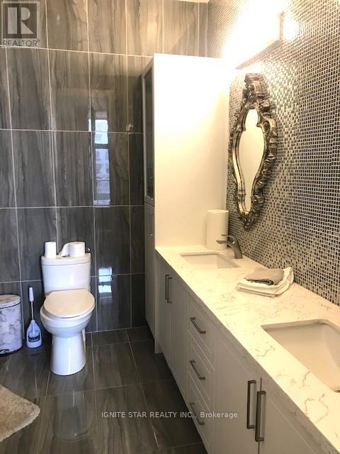 Ph10 - 3880 Duke Of York Boulevard, Mississauga, Ontario  L5B 4M7 - Photo 18 - W12472380