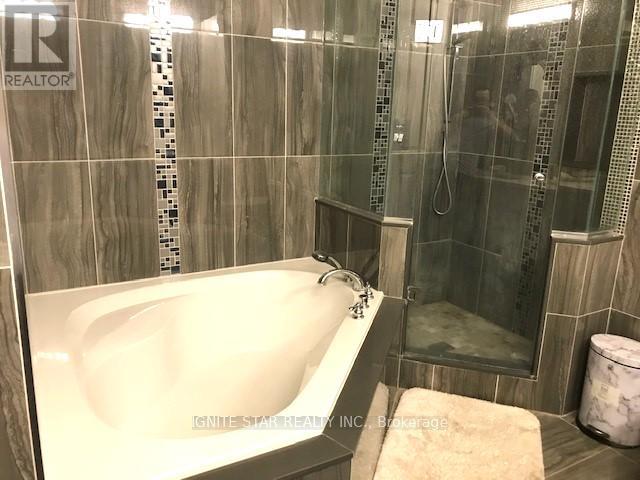 Ph10 - 3880 Duke Of York Boulevard, Mississauga, Ontario  L5B 4M7 - Photo 19 - W12472380