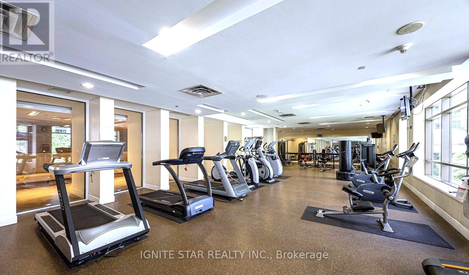 Ph10 - 3880 Duke Of York Boulevard, Mississauga, Ontario  L5B 4M7 - Photo 37 - W12472380