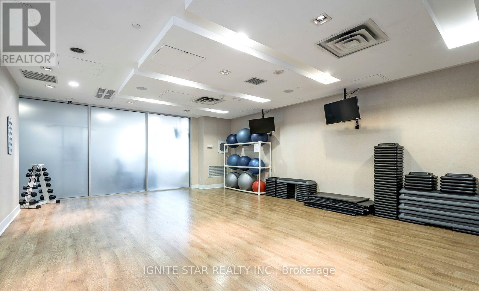 Ph10 - 3880 Duke Of York Boulevard, Mississauga, Ontario  L5B 4M7 - Photo 42 - W12472380