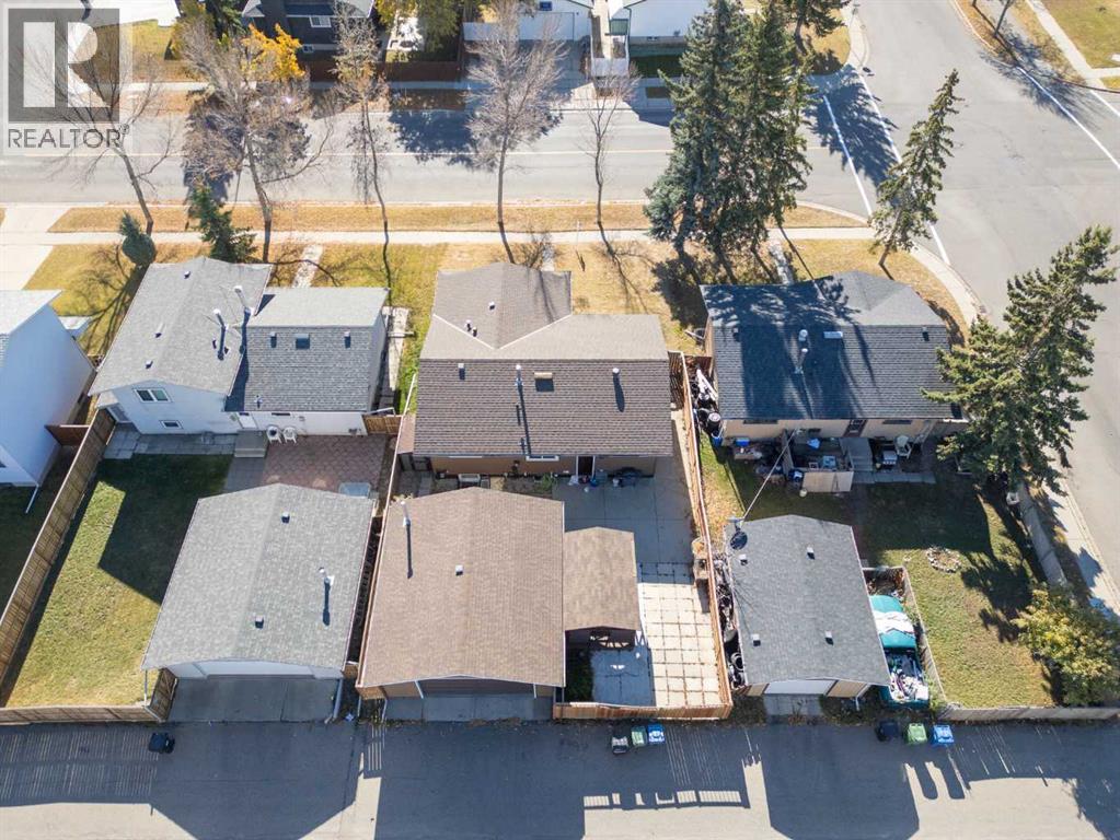 6108 28 Avenue Ne, Calgary, Alberta  T1Y 3C9 - Photo 4 - A2260304