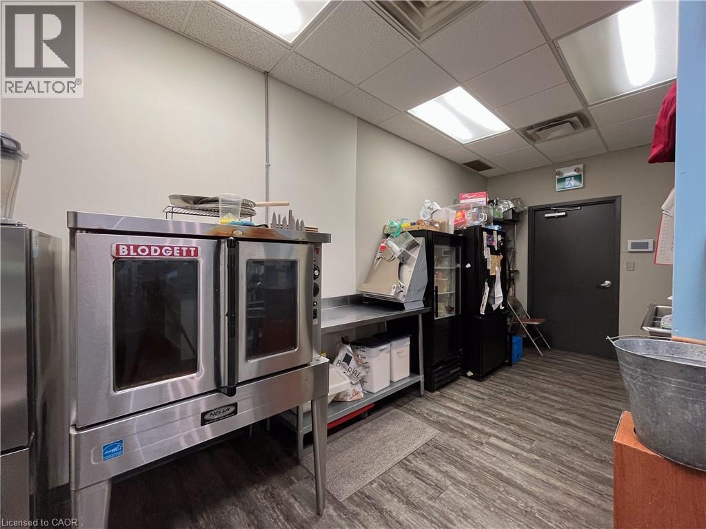 614 Coronation Boulevard Unit# 302, Cambridge, Ontario  N1R 3E8 - Photo 14 - 40780760