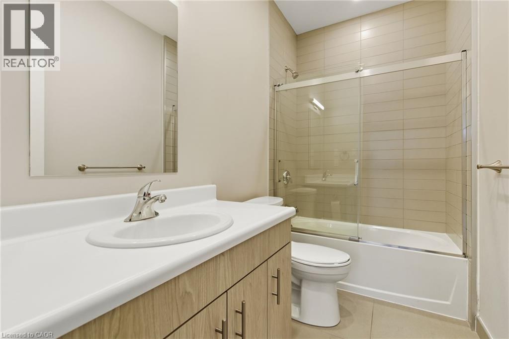 2668 Binbrook Road Unit# 204, Binbrook, Ontario  L0R 1C0 - Photo 13 - 40780751