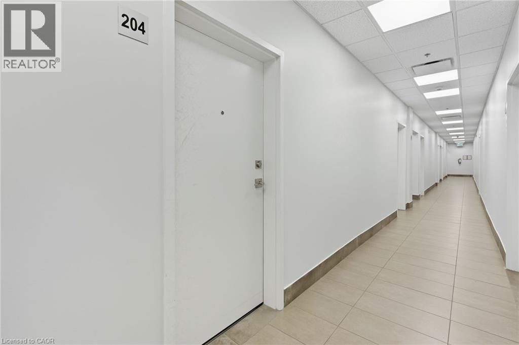 2668 Binbrook Road Unit# 204, Binbrook, Ontario  L0R 1C0 - Photo 3 - 40780751