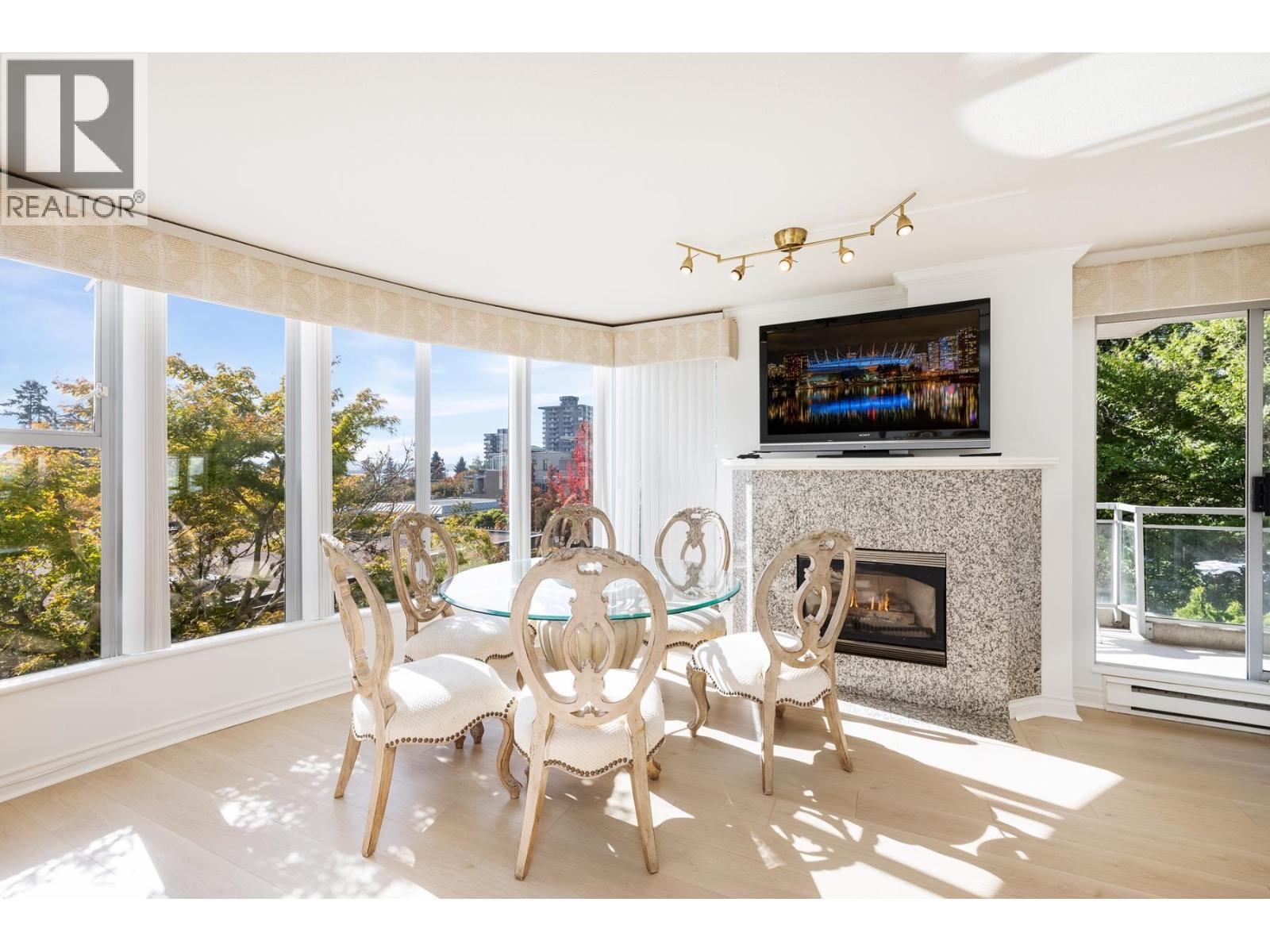 201 588 16th Street, West Vancouver, British Columbia  V7T 1A7 - Photo 25 - R3060033