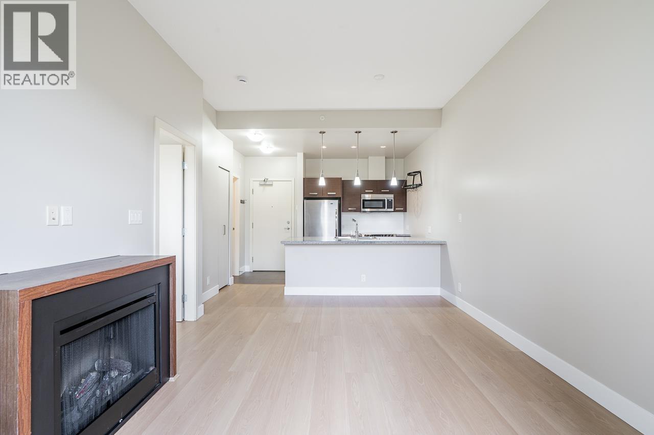 402 2957 Glen Drive, Coquitlam, British Columbia  V3B 0B5 - Photo 15 - R3060048