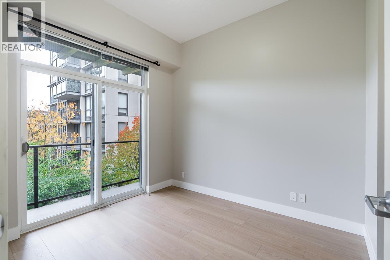 402 2957 Glen Drive, Coquitlam, British Columbia  V3B 0B5 - Photo 16 - R3060048