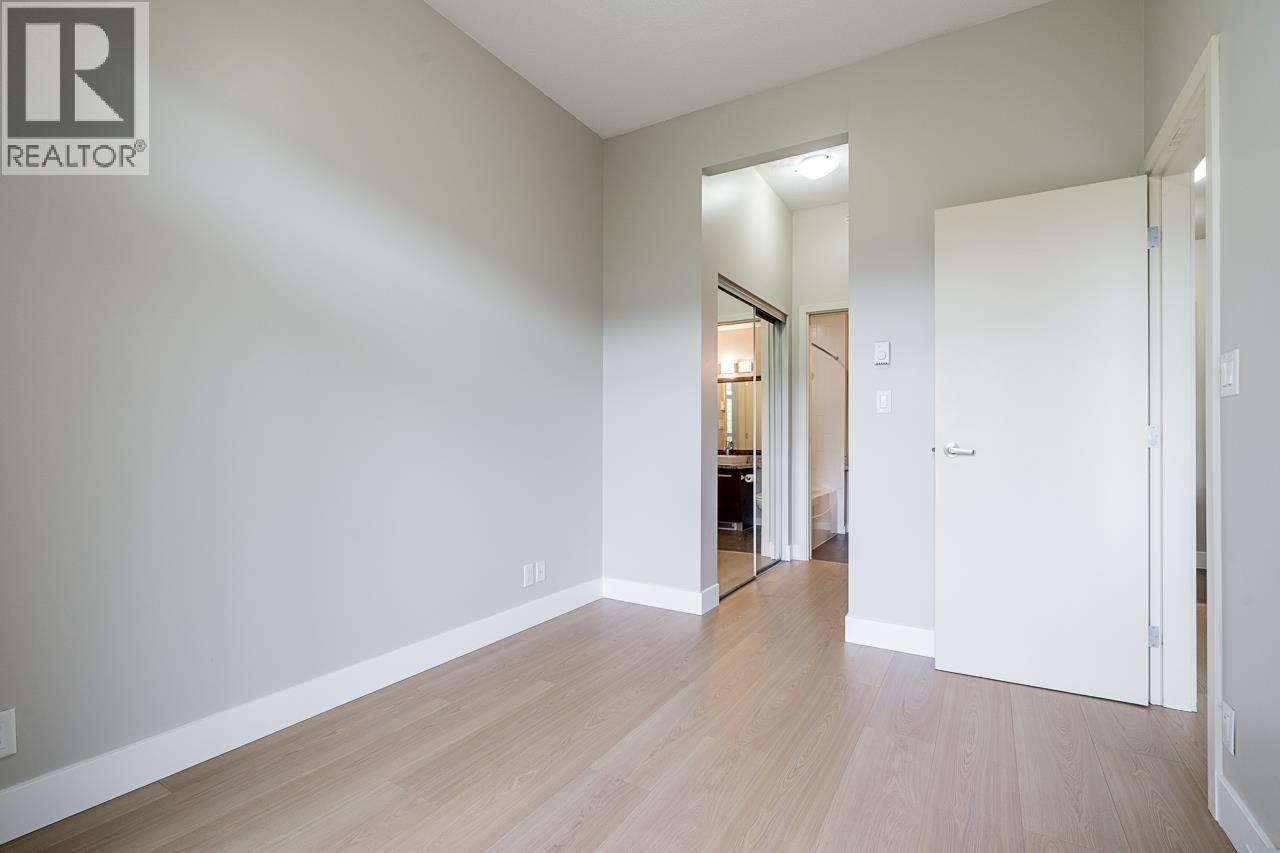 402 2957 Glen Drive, Coquitlam, British Columbia  V3B 0B5 - Photo 17 - R3060048