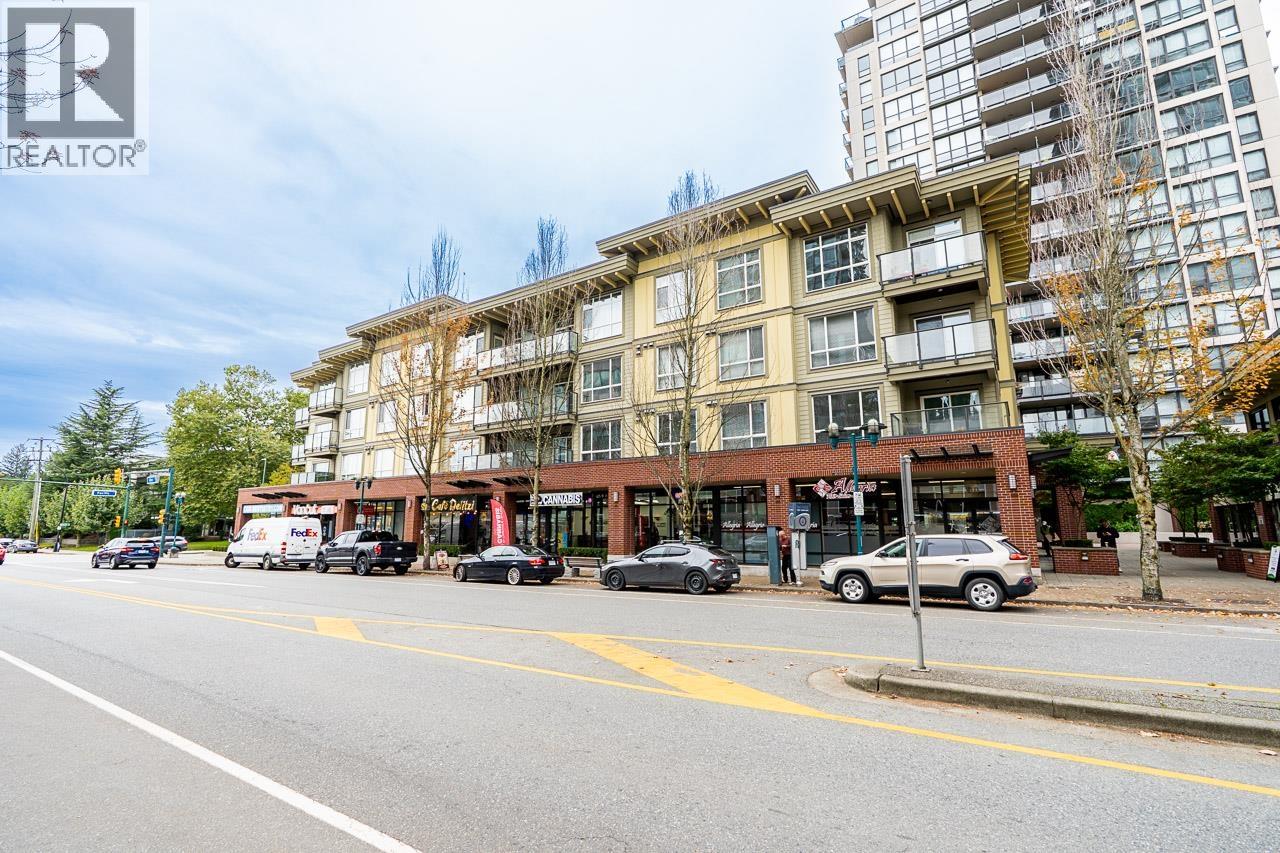 402 2957 Glen Drive, Coquitlam, British Columbia  V3B 0B5 - Photo 3 - R3060048