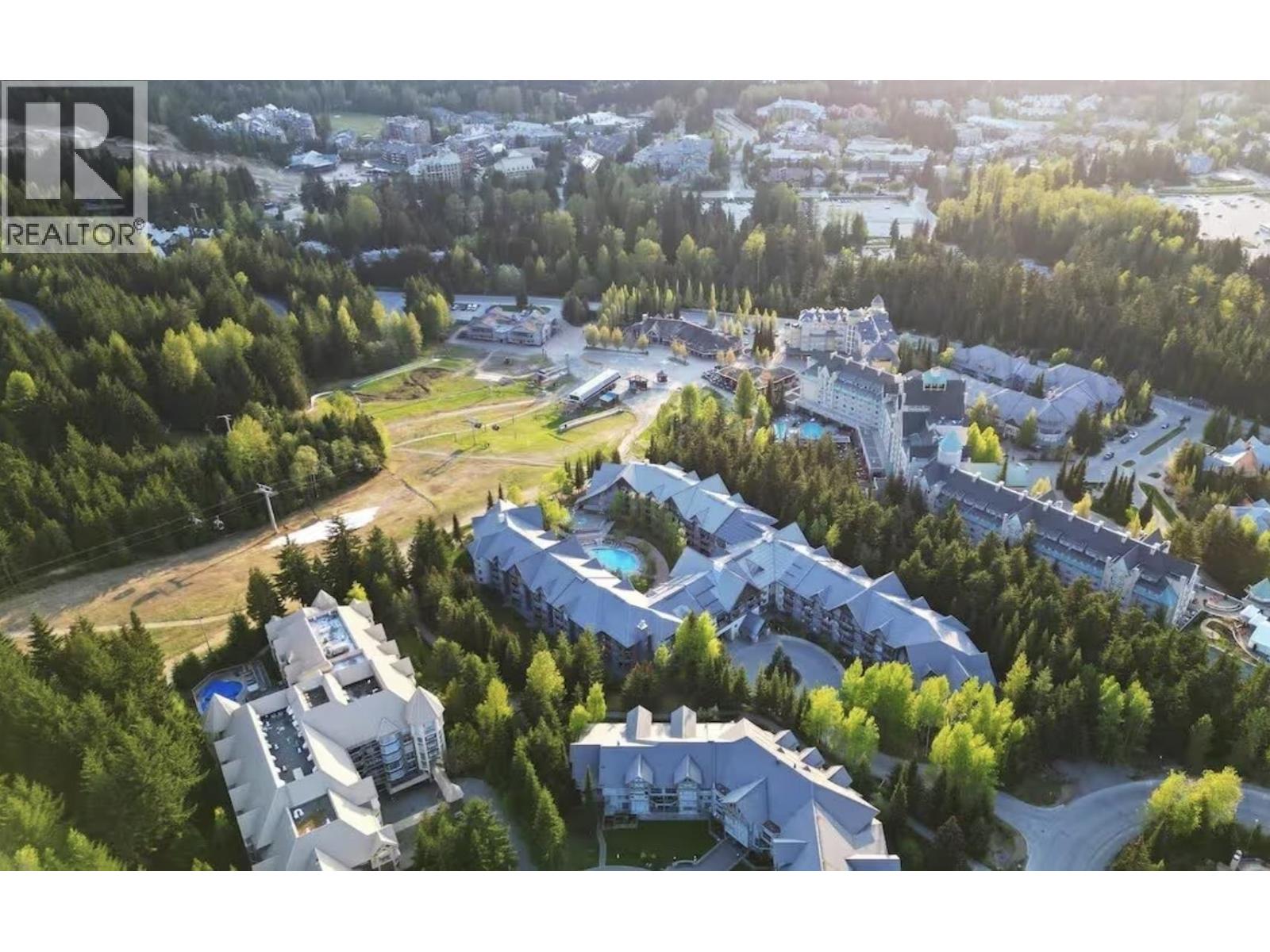 545 4800 Spearhead Drive, Whistler, British Columbia  V8E 1G1 - Photo 14 - R3060080