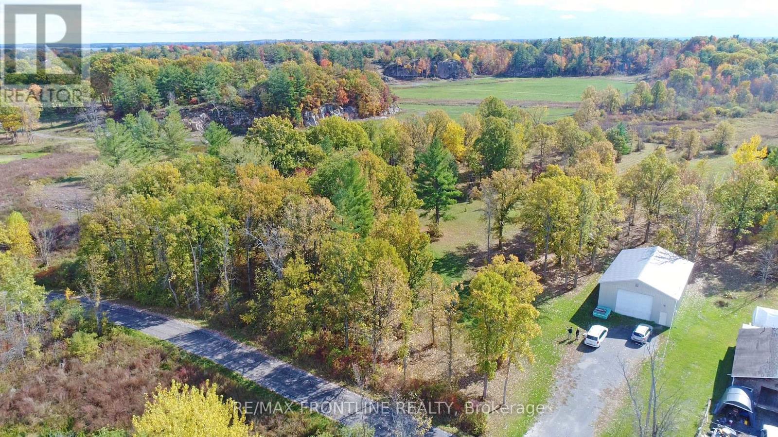 900 Beaver Road, Gananoque, Ontario  K7G 2H5 - Photo 6 - X12472442