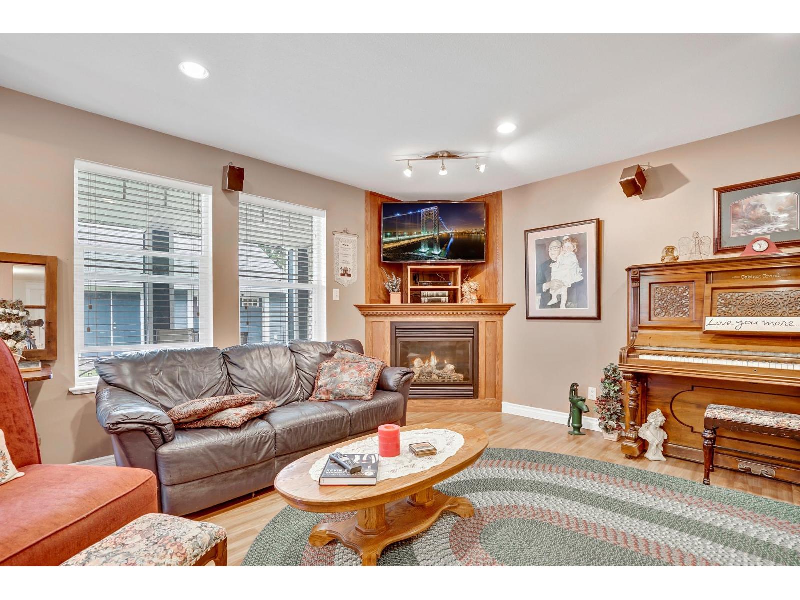 4500 207a Street, Langley, British Columbia  V3A 2G7 - Photo 31 - R3060027