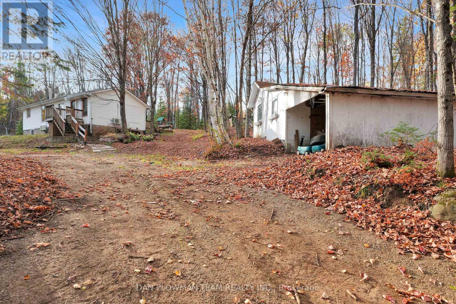 1919 Irondale Road, Highlands East (Glamorgan), Ontario  K0M 2A0 - Photo 11 - X12472399