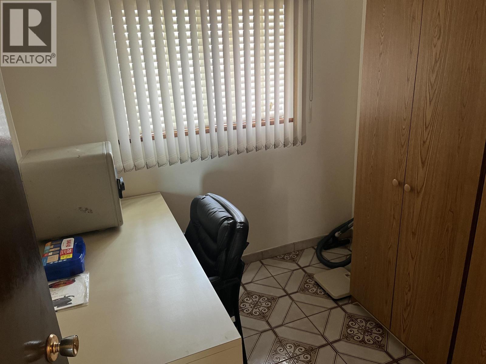 3961 Venables Street, Burnaby, British Columbia  V5C 2Z3 - Photo 9 - R3060037