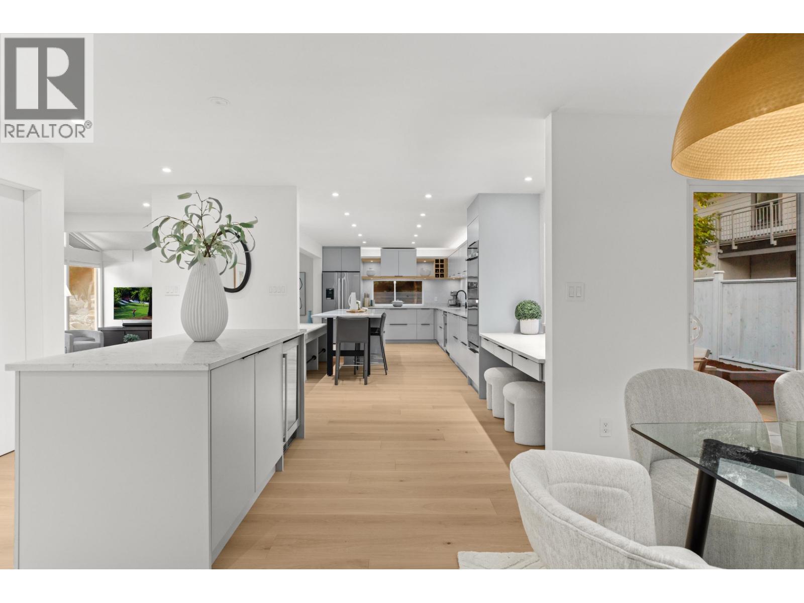 5540 Marine Drive, West Vancouver, British Columbia V7W 2R5 - Photo 13 - R3060040