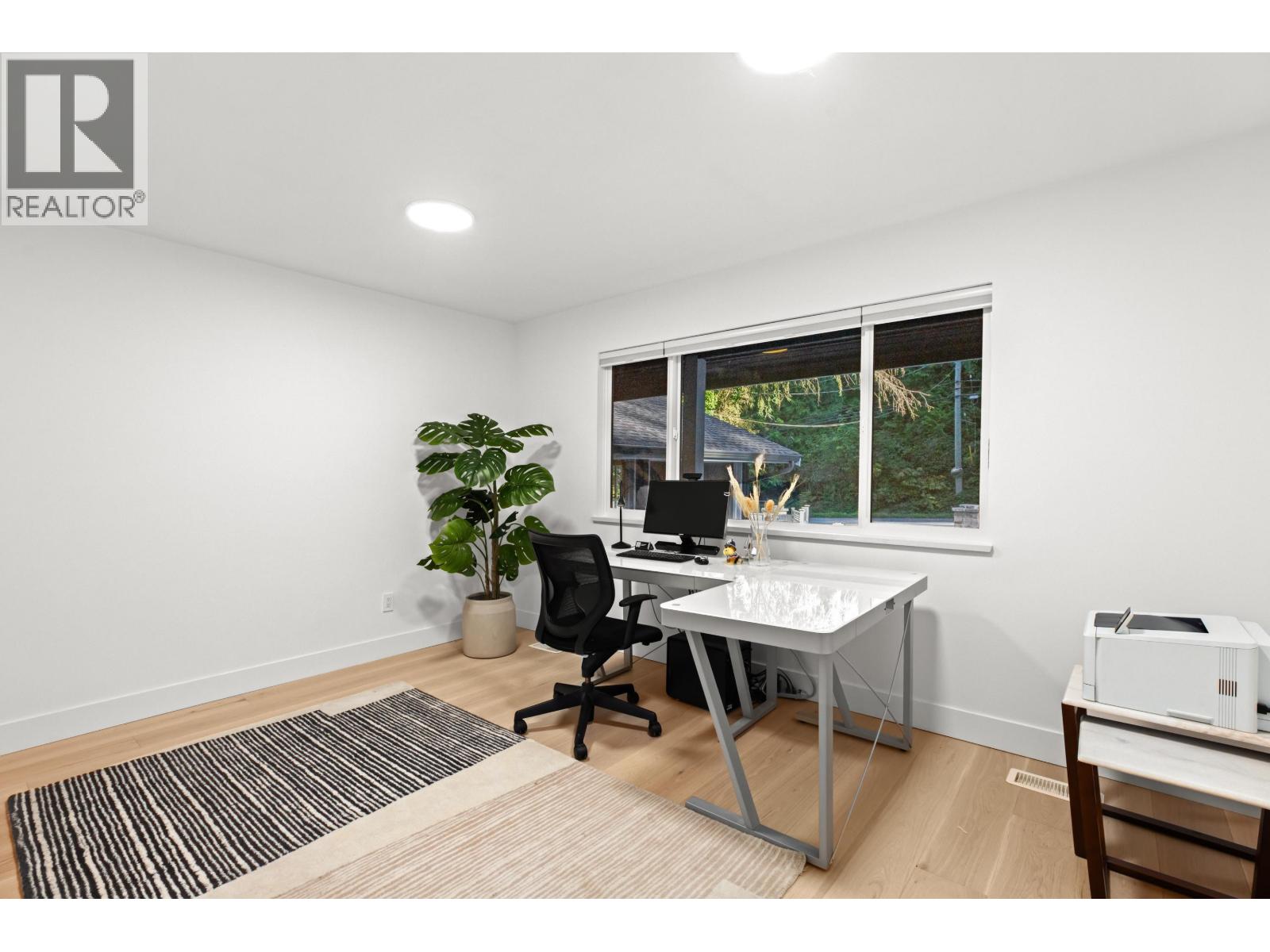 5540 Marine Drive, West Vancouver, British Columbia V7W 2R5 - Photo 14 - R3060040