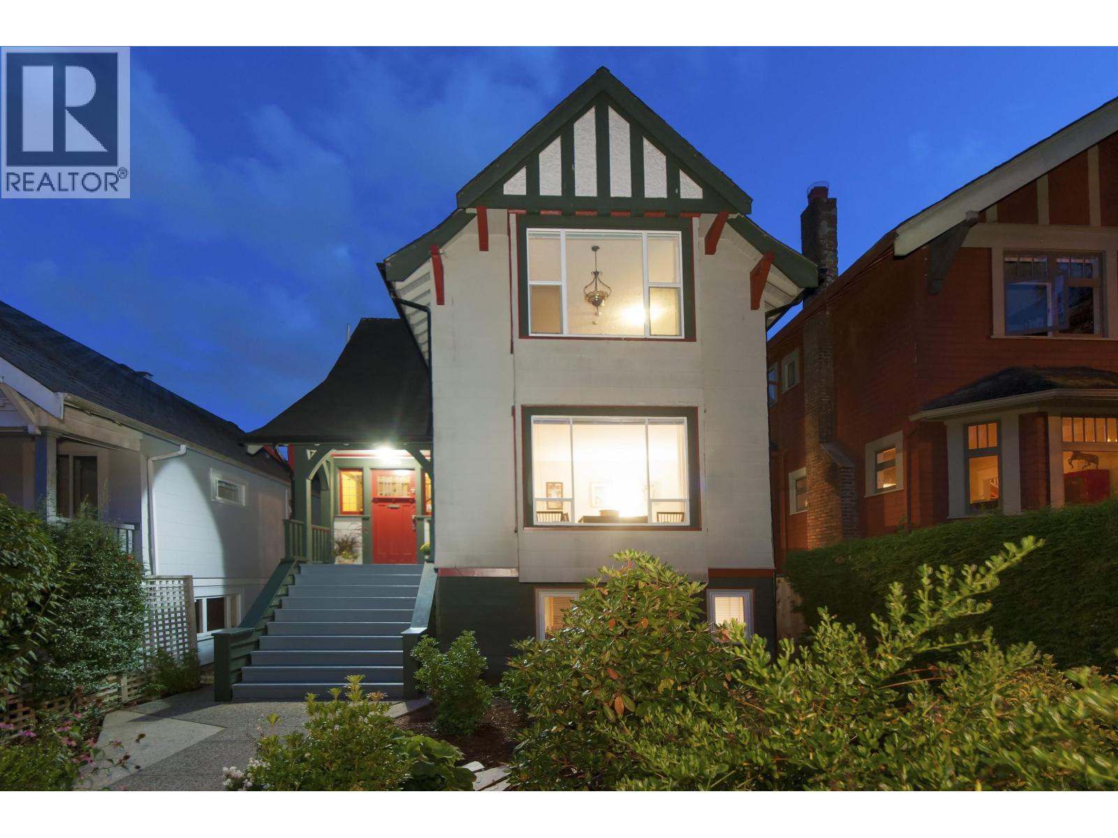 3316 W 3RD AVENUE, Vancouver, British Columbia