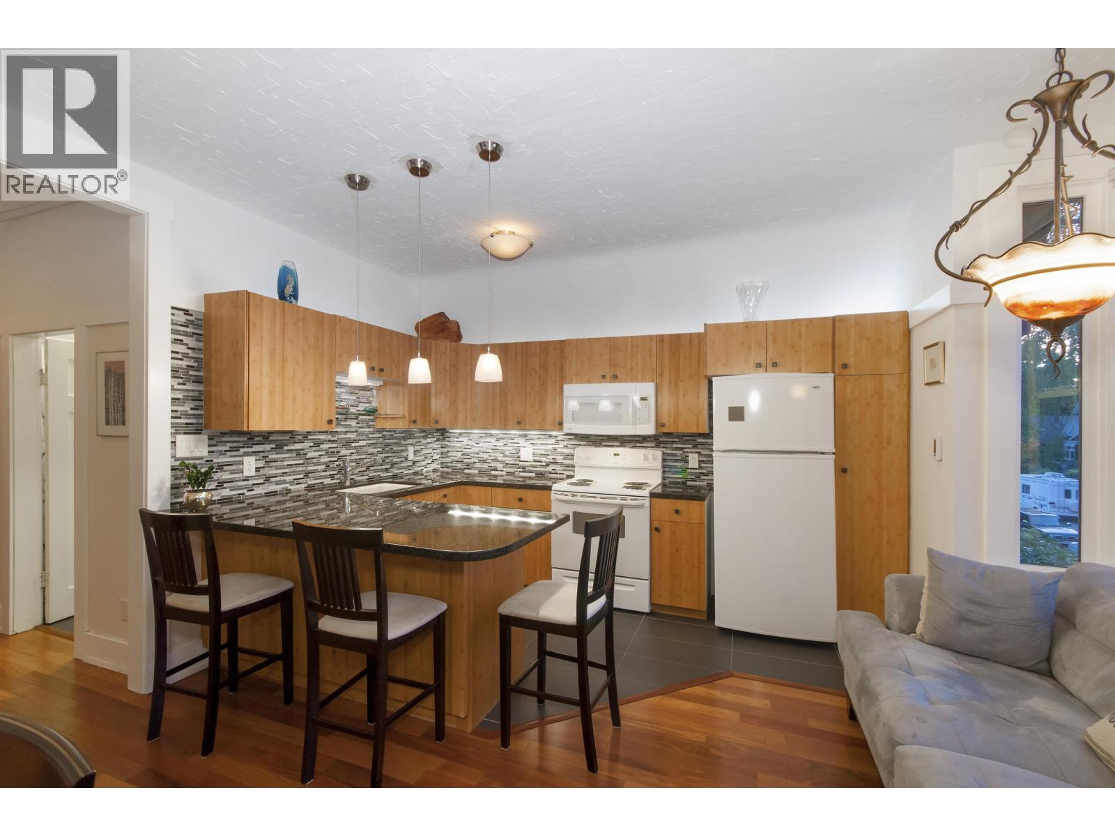3316 W 3rd Avenue, Vancouver, British Columbia  V6R 1L4 - Photo 11 - R3060070