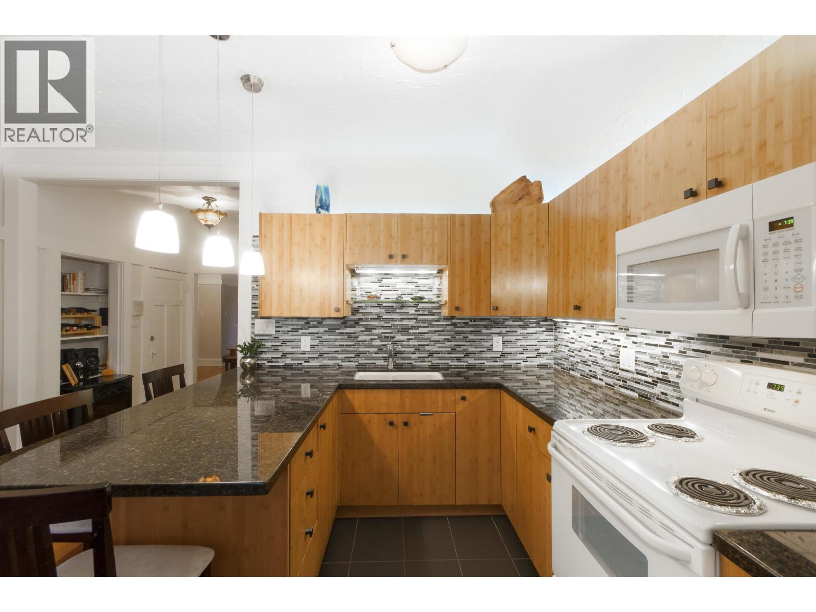 3316 W 3rd Avenue, Vancouver, British Columbia  V6R 1L4 - Photo 12 - R3060070