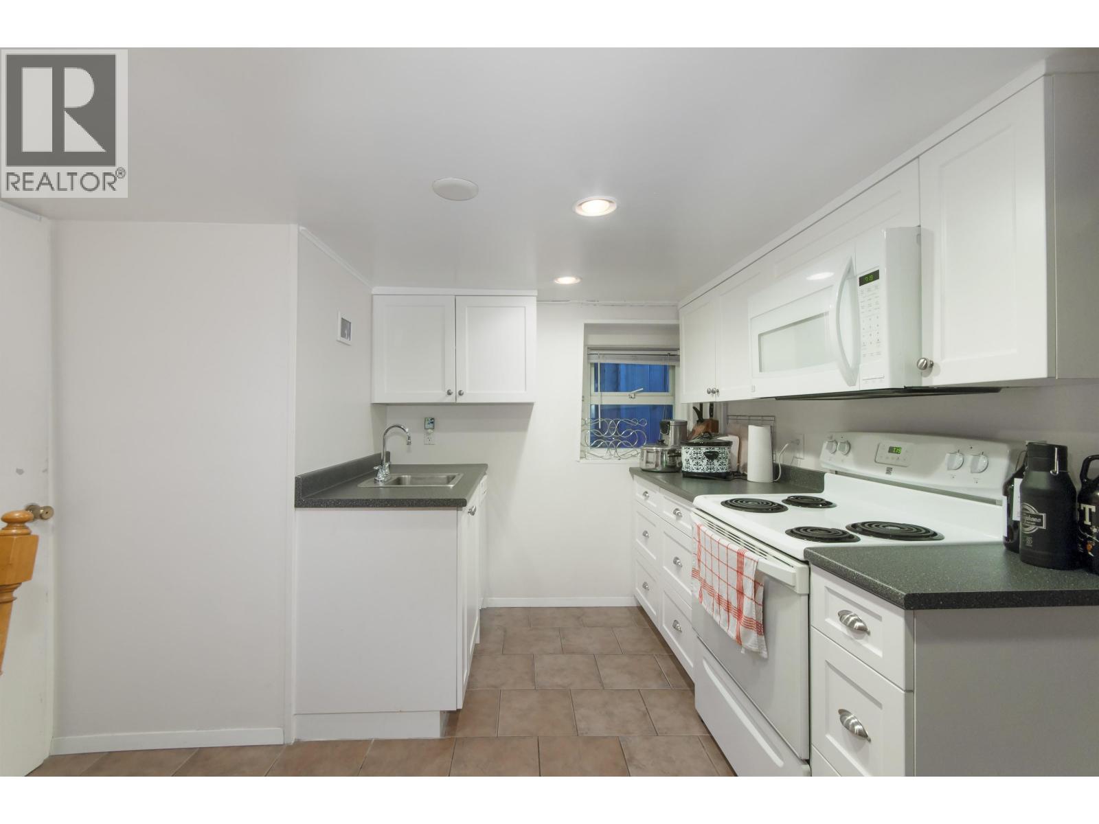 3316 W 3rd Avenue, Vancouver, British Columbia  V6R 1L4 - Photo 19 - R3060070