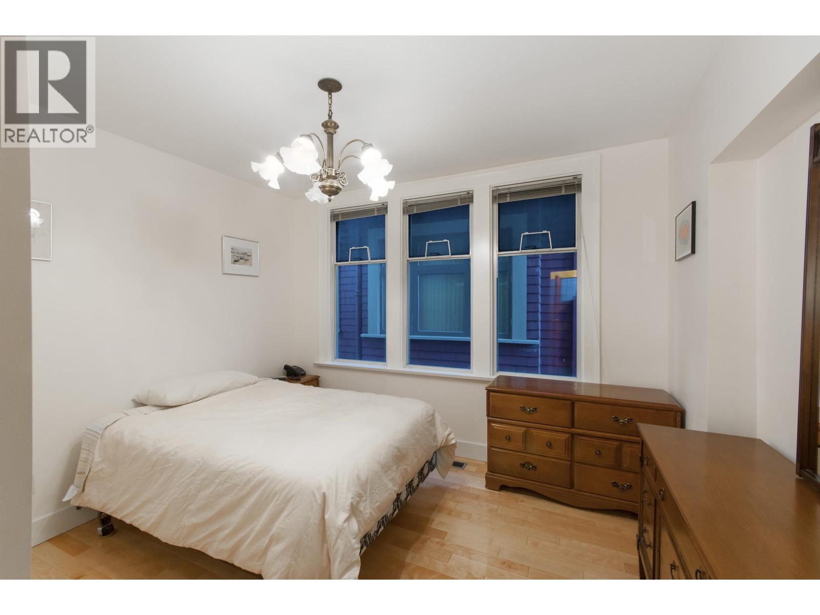 3316 W 3rd Avenue, Vancouver, British Columbia  V6R 1L4 - Photo 6 - R3060070