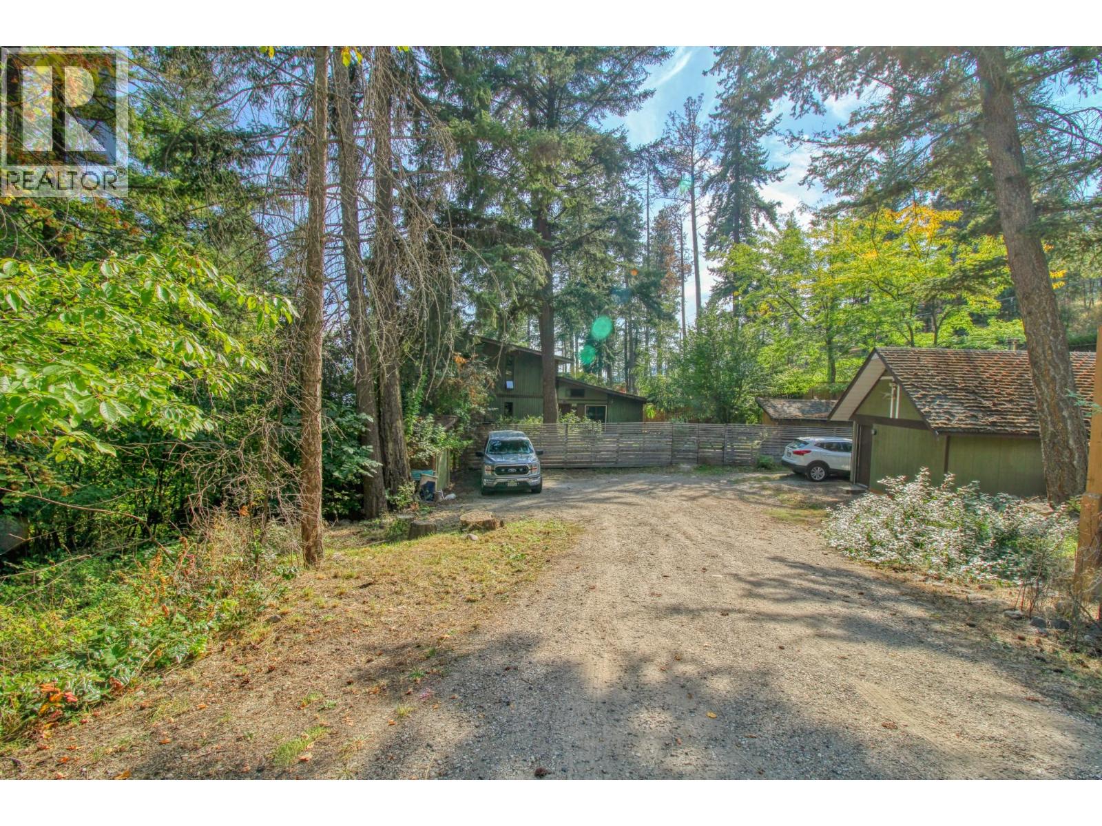405 Kildare Way, Vernon, British Columbia  V1T 2C7 - Photo 11 - 10366313