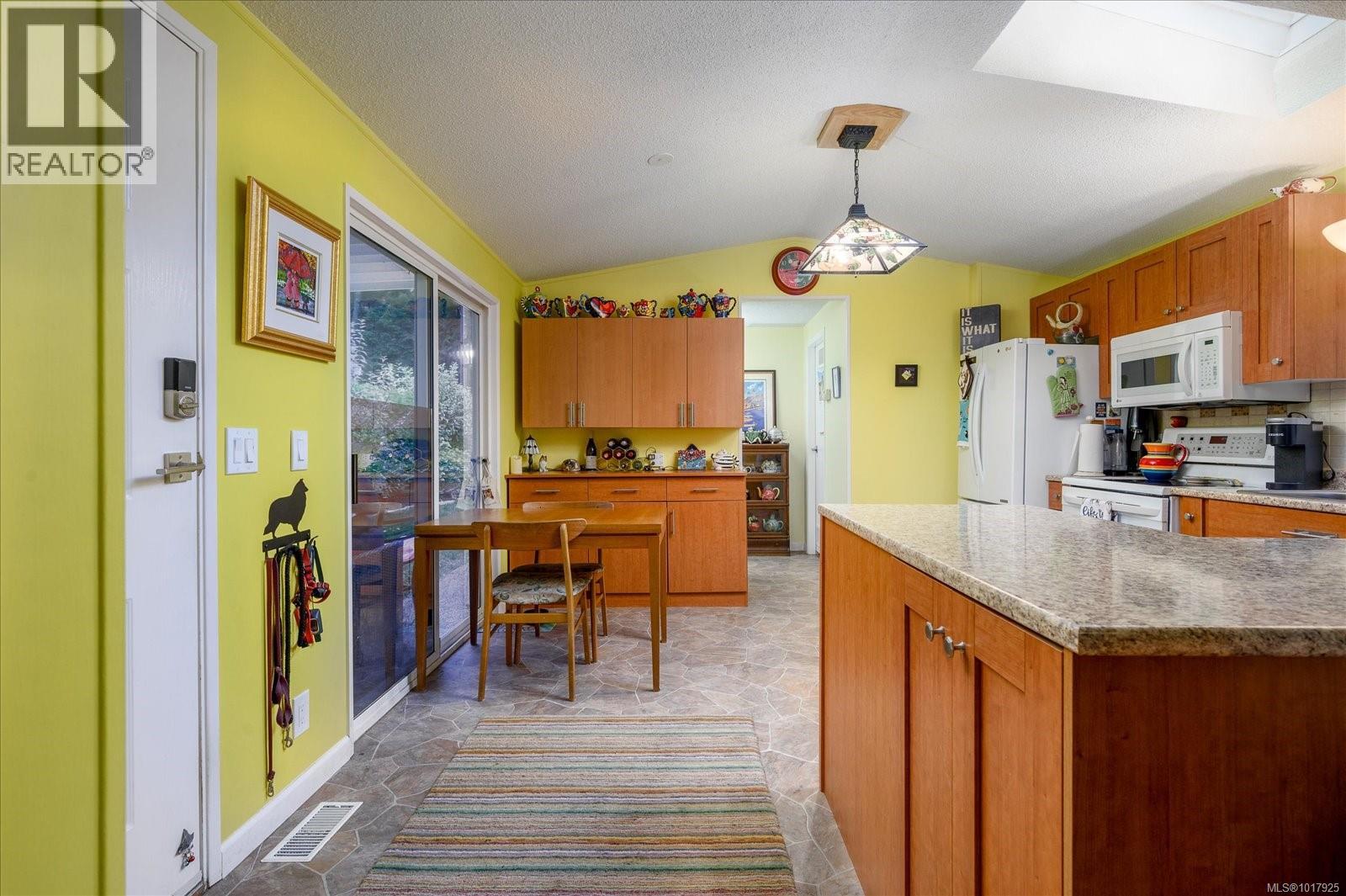 3960 Valewood Dr, Nanaimo, British Columbia  V9T 6B9 - Photo 9 - 1017925