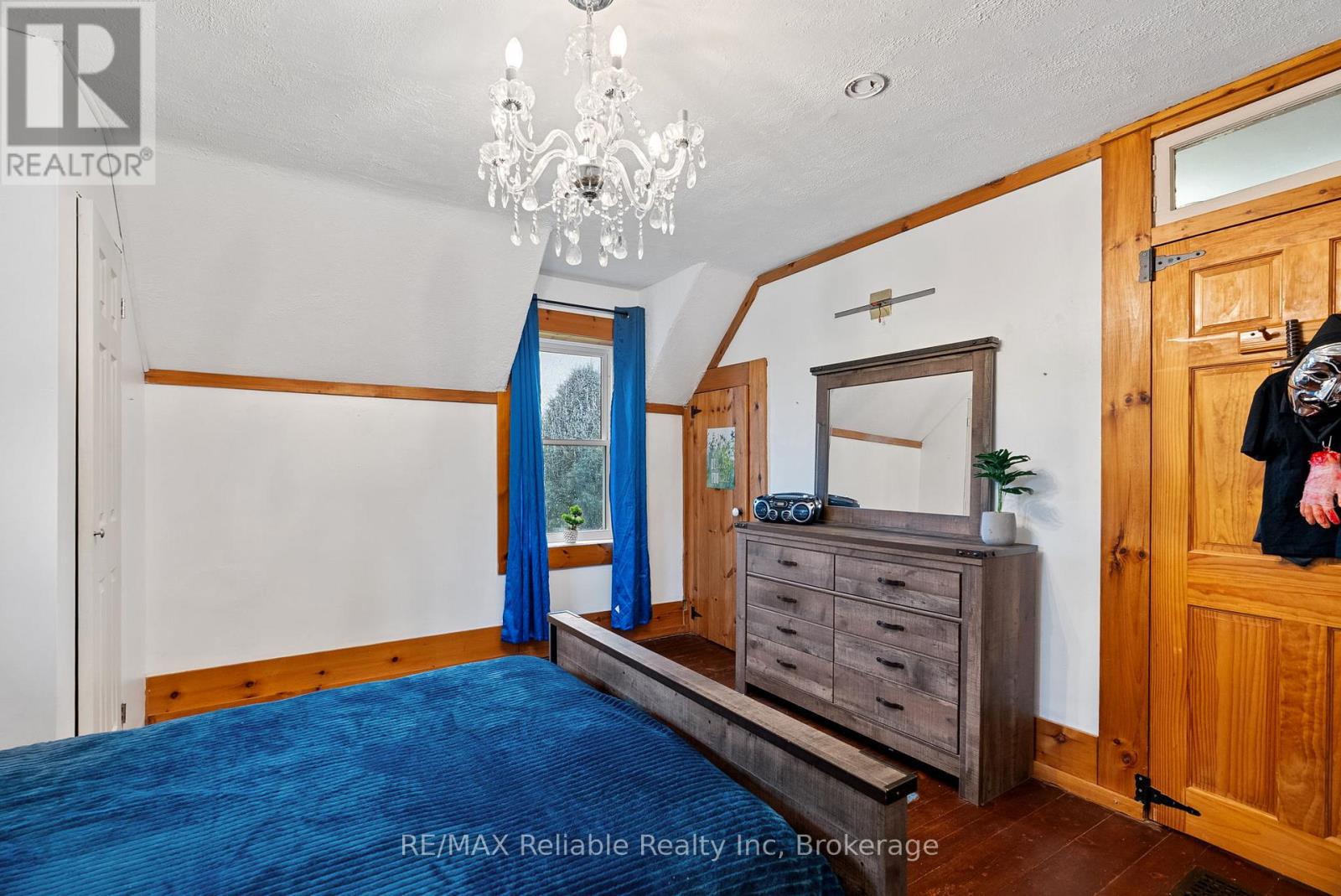 43488 Chiselhurst Road, Huron East, Ontario  N0M 2E0 - Photo 19 - X12472427