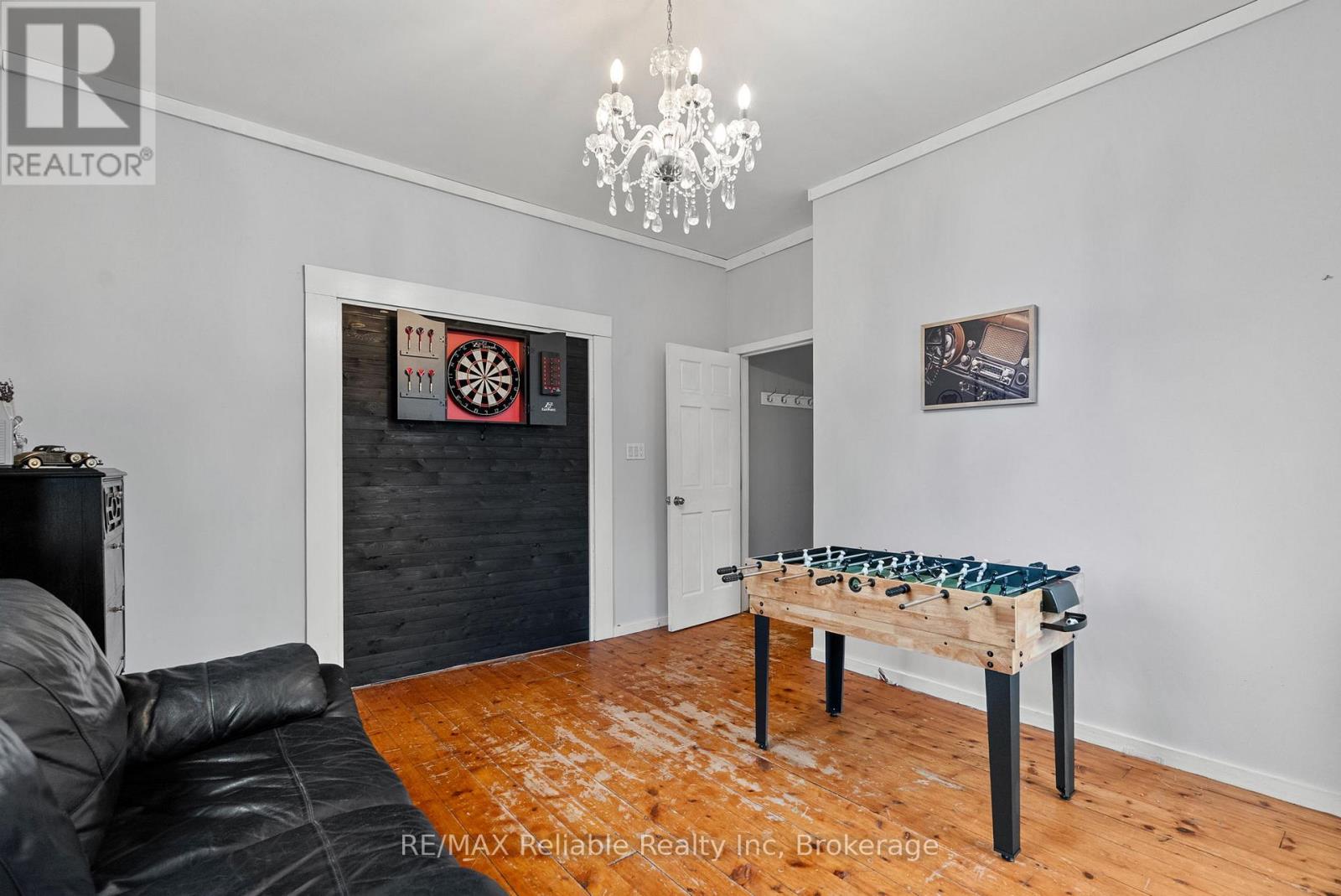 43488 Chiselhurst Road, Huron East, Ontario  N0M 2E0 - Photo 9 - X12472427