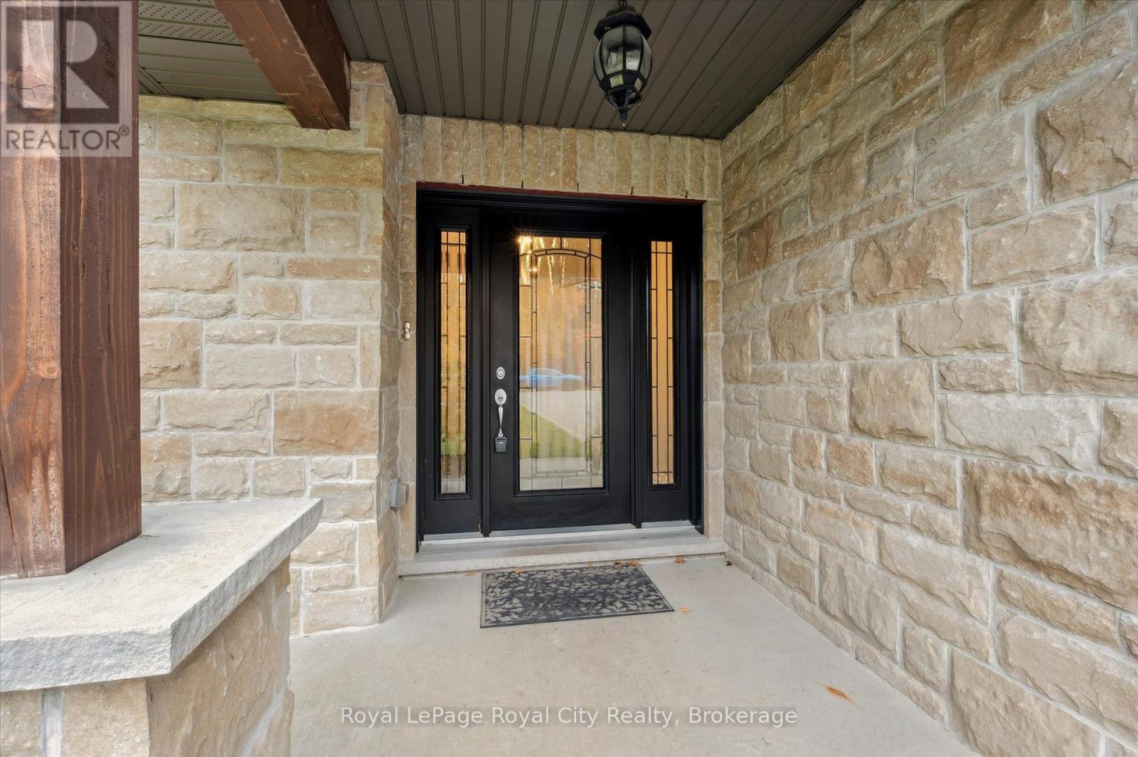 45 Sideroad 18, Centre Wellington, Ontario  N1M 2W3 - Photo 2 - X12472502