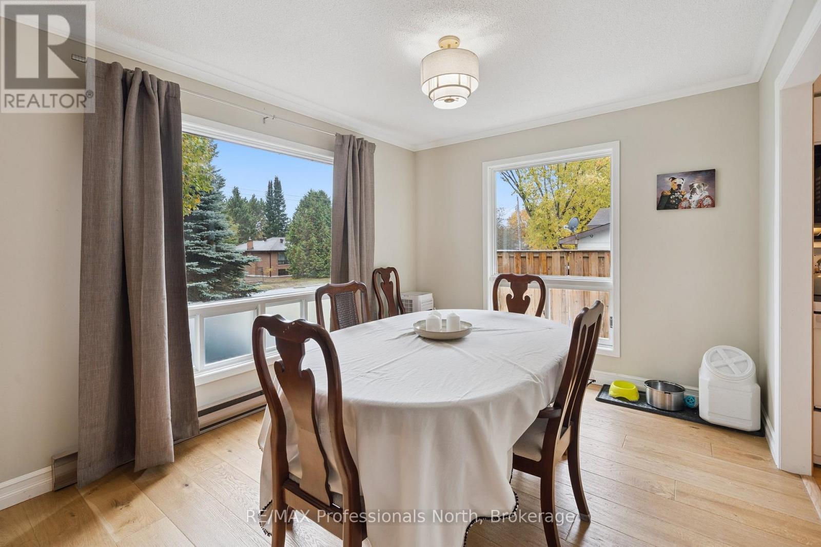 27 Gouldie Street, Huntsville, Ontario  P1H 1M5 - Photo 10 - X12472517