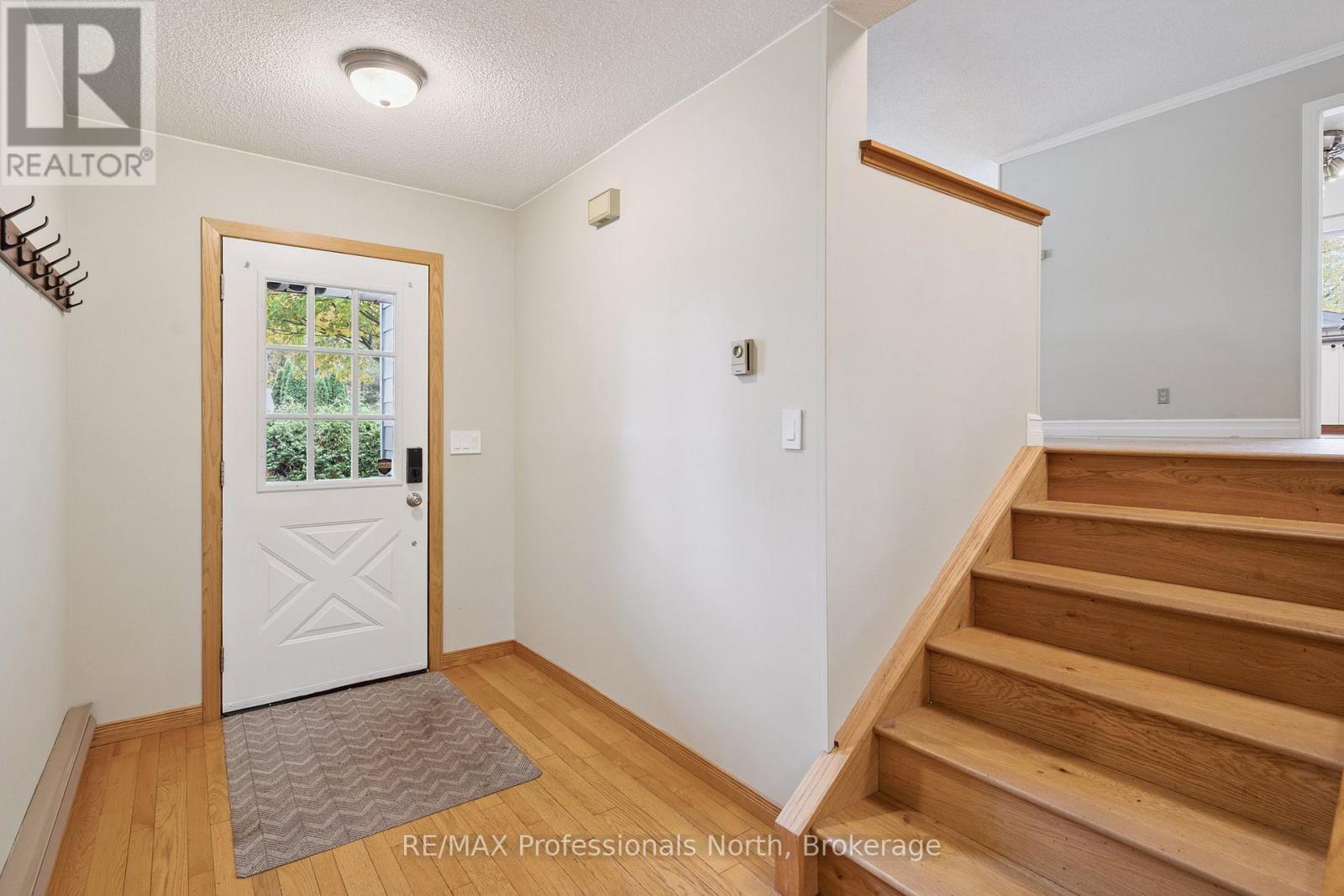 27 Gouldie Street, Huntsville, Ontario  P1H 1M5 - Photo 6 - X12472517