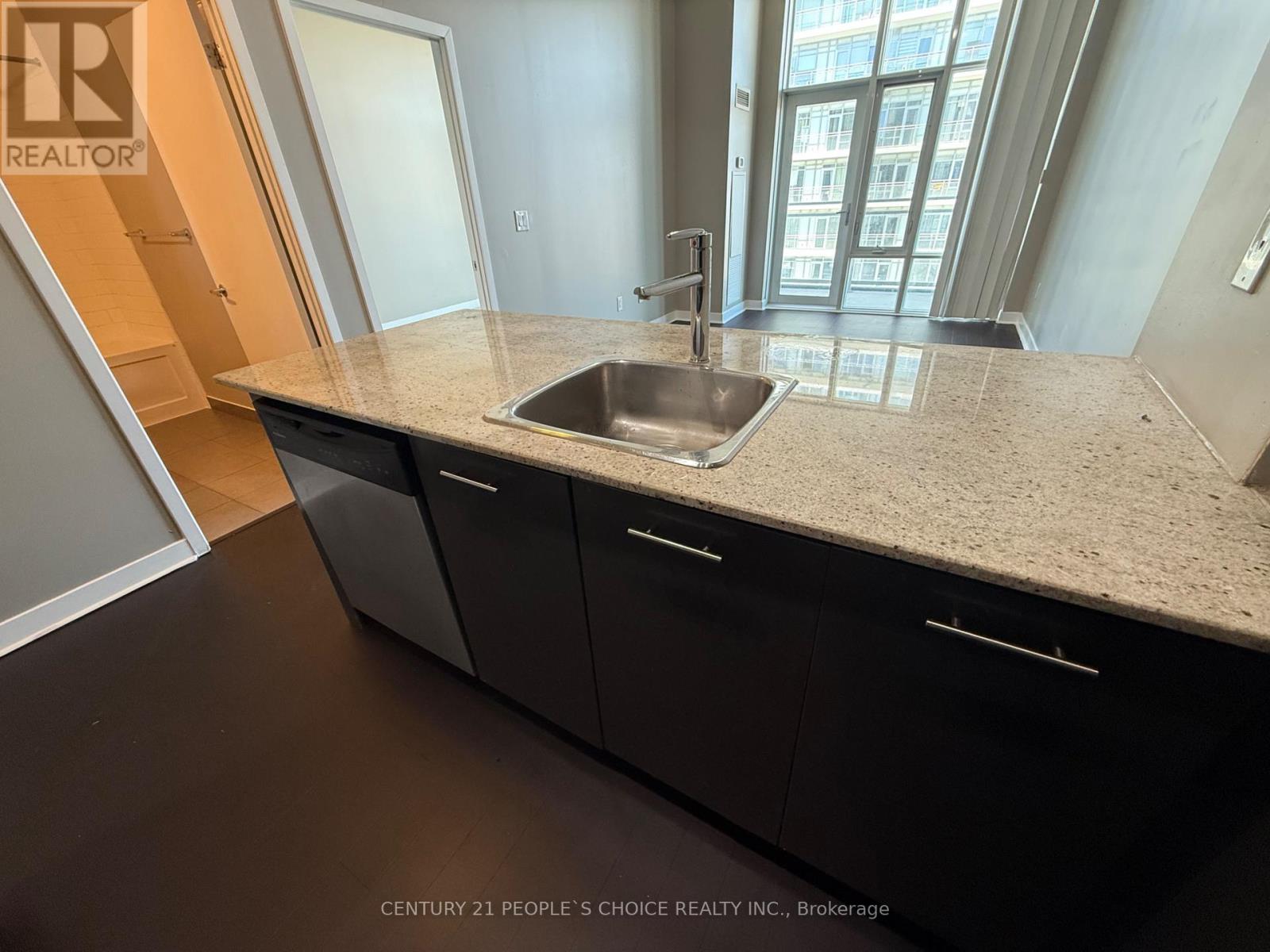 2210 - 365 Prince Of Wales Drive, Mississauga, Ontario  L5B 0G6 - Photo 12 - W12470703